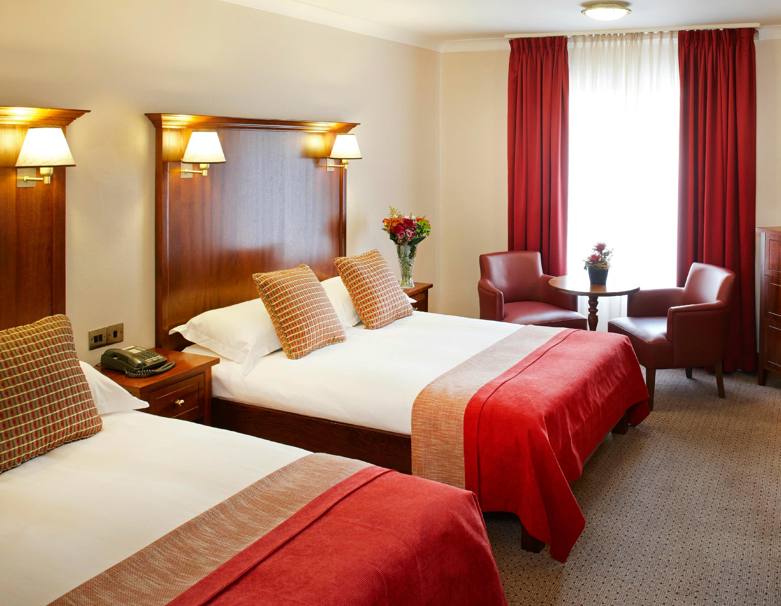 Clayton Hotel Ballsbridge Dublino Esterno foto