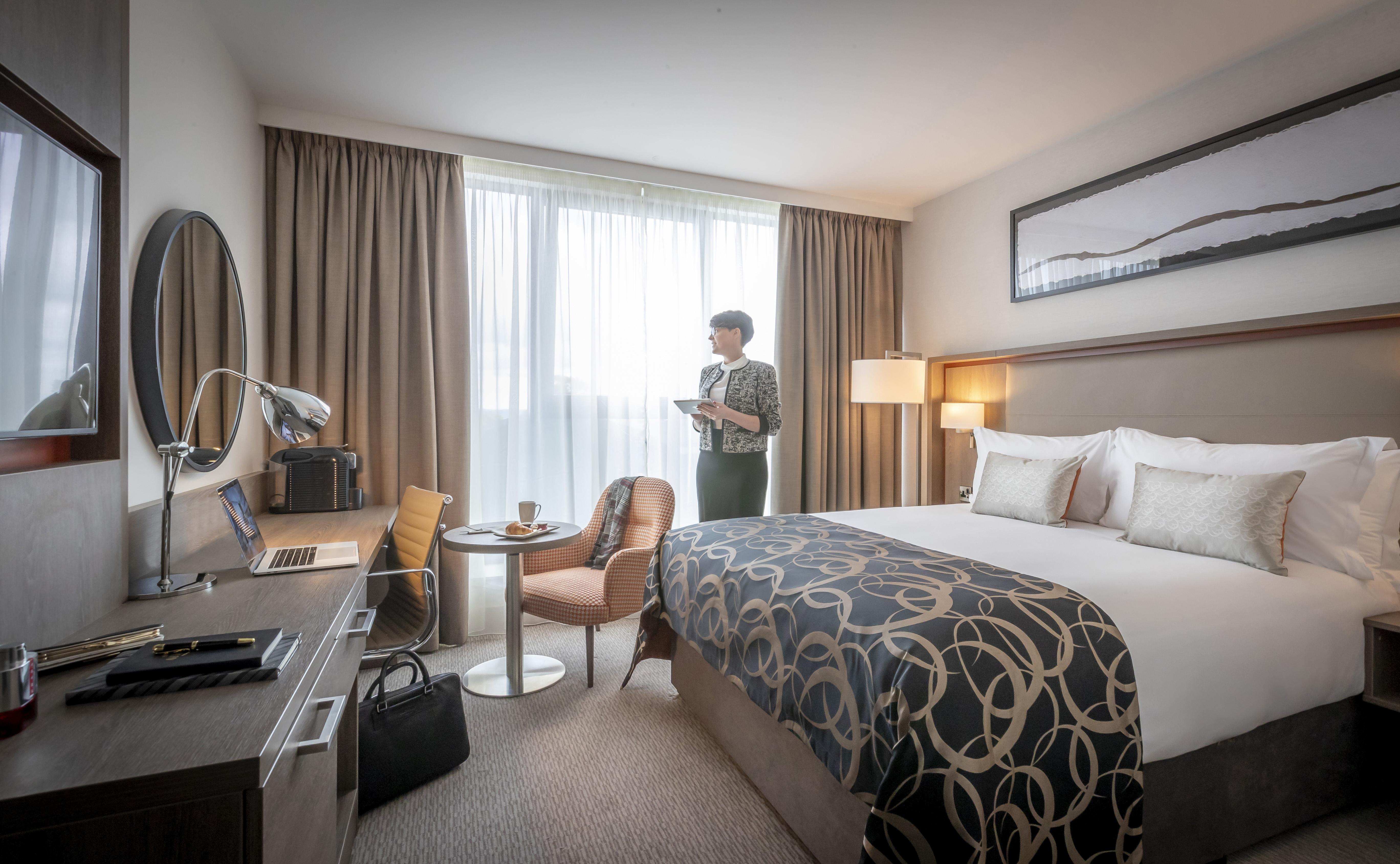 Clayton Hotel Ballsbridge Dublino Esterno foto