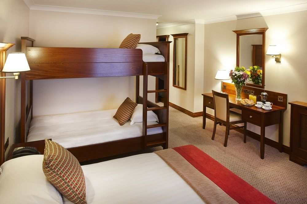 Clayton Hotel Ballsbridge Dublino Esterno foto