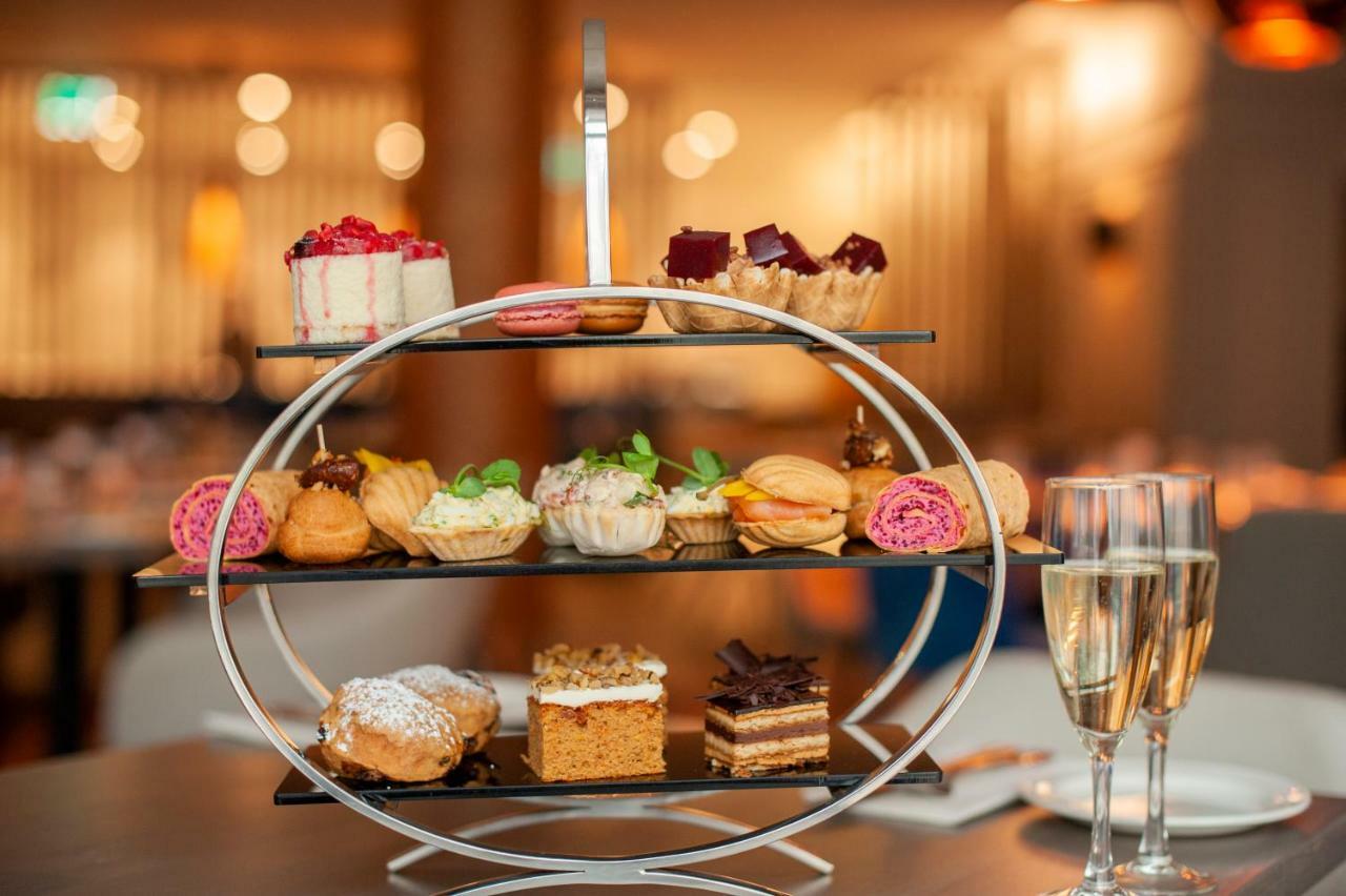 Clayton Hotel Ballsbridge Dublino Esterno foto